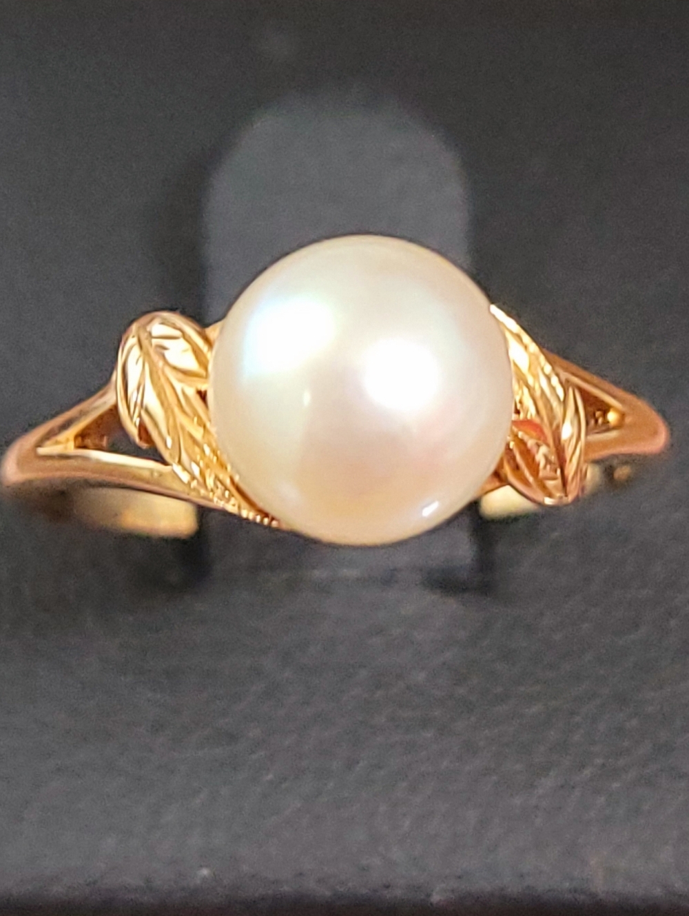 MIKIMOTO Pearl Ring in 14K Yellow Solid Gold